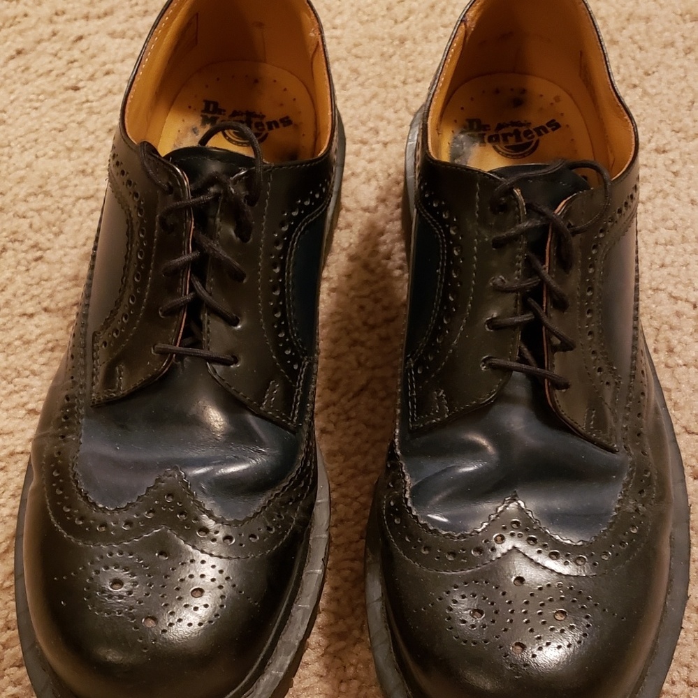 Dr. Martens 3989 Wingtip Size 11 Ladies / 10 Mens